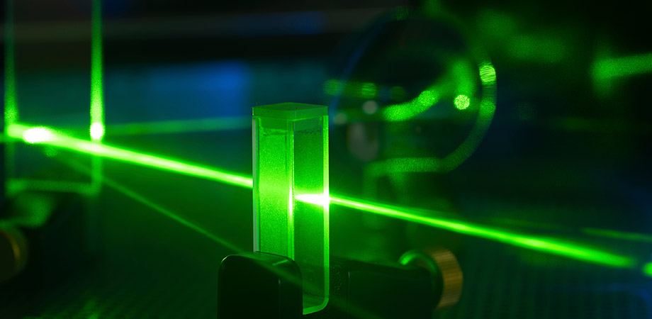 ultrafast laser